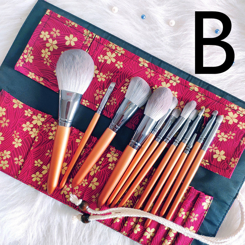 12 Makeup Brushes Loose Powder Eyeshadow Contouring Brush Set